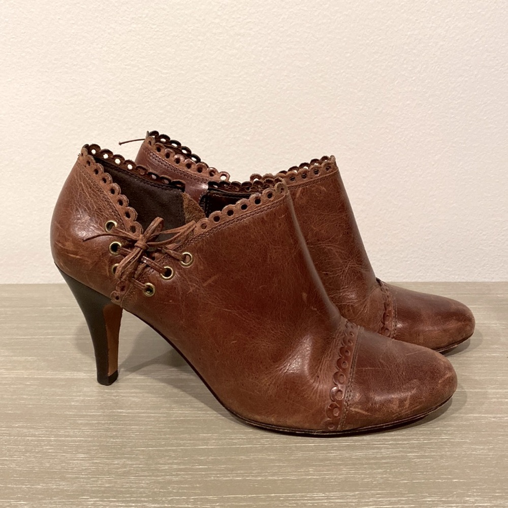 Vintage Buffalo London booties